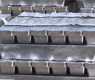 Баббит оловянный Б83 чушка